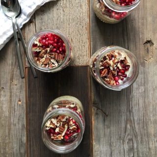 🧡POM-PUMPKIN ONO 🧡 
I am not gonna lie—the pace of the last week or so has got me feeling 😴 But I know that the best way for me to feel like I’m back on track with my normal routine is to start the day with a filling and 😋 breakfast like overnight oats
This seasonal one includes both 🎃 purée and pomegranate arils (seeds), which bring a lovely little pop when you take a spoonful 😁 and the pecans add an earthy-sweet crunch to the mix.
Grab the easy recipe 👆 
What helps you get back into a rhythm when life is hectic? 
#overnightoats 
#balancedbreakfast 
#pumpkinrecipes 
#pomegranateseeds 
#makeaheadbreakfast 
#pecanrecipes 
#healthyfallrecipes 
#fallingredients 
#healthyroutine