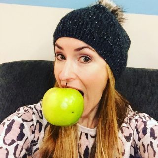 🍏 HAPPY RDN DAY! 🍏 
Not only is it National Nutrition Month, today is #RDNDAY, which celebrates registered dietitian nutritionists and the work we do! 
This isn’t the best photo of me (apple stem up my👃🏼), but I 💚 that it shows the lighthearted 😁side of nutrition. Sometimes RDNs get a negative rep for being the “food 👮‍♀️” but I guarantee you that we’re not. We’re in this profession to help people (kids included) learn how to enjoy all foods 🍕 🍇 🍨 🥩 🐠 🌾 🥛 in a healthy, balanced way.
Take a swipe through to see some of the incredibly talented and 🤩 fun RDNs I’ve had a chance to work with and play with over the years, as well as a few shots of some of the times I’ve been able to share nutrition knowledge with a wide audience.
Here’s to my fellow RDNs—keep doing what you’re doing—you are making a difference! 💚💚💚
#nationalnutritionmonth 
#rdnday 
#registereddietitiannutritionist 
#nutritionpro 
#healthybalance 
#healthyeating 
#healthiswealth 
#eatingincolor 
#sciencebasednutrition