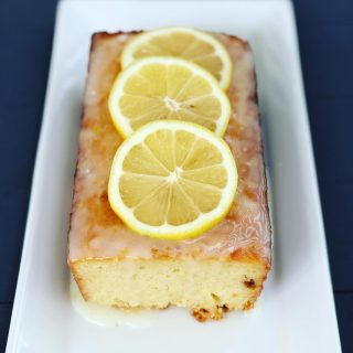 WHEN LIFE GIVES YOU 🍋 
It has ☔️ ALL weekend and will be continuing all day today. But I’m planning to bring a little ☀️ to the day with this 😋 Lemon 🍋 Pound Cake, which is super moist from whole milk yogurt, and a little healthier from the addition of whole wheat flour
If you’re in a baking mood, grab the link in my bio and get your 🍋 on😁
Happy Sunday friends! 
#lemonloaf 
#poundcake 
#whenlifegivesyoulemons 
#bakingweather 
#sundaybaking 
#lemonslice 
#betterbaking 
#alittlehealthier 
#sundayvibes
