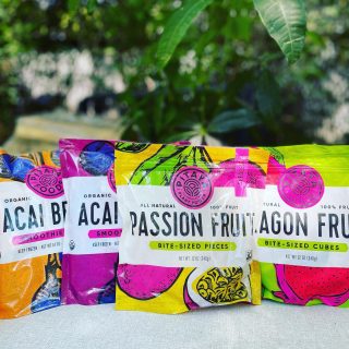 🌴 SMOOTHIE KIT GIVEAWAY 🌴
In celebration 🎉 of the end of school and the start of SUMMER and all things fruity & fun 🤩, I’m doing a little giveaway with my friends @pitayafoods. They make amazing frozen #acai, 🐉 fruit and other wonderful, delicious ingredients for the most amazing 🌈 smoothies 😋
Enter to win 4 packs of their frozen goodness! You’ll get one pack of passion fruit 🧡 one pack of 🐉 fruit, and 2 packs of acai smoothie packs 💜 
To enter:
1. Like this post 😁
2. Follow me
3. Follow @pitayafoods 
3. Tag 2 friends who deserve these treats
4. Tell me what your fave smoothie ingredient is 😋
This giveaway runs through midnight EST 🕛 Tuesday, June 28, and the winner will be announced here on the 29th. 🇺🇸 US entries only for shipping purposes please.
Good luck! 🍀
#giveaway 
#smoothiebowl 
#smoothielovers 
#healthysmoothies 
#smoothieingredients 
#dragonfruit 
#acai 
#acaibowl 
#passionfruit 
#fruitlover🍎🍏🍊🍋🍒🍇🍉🍓🍑🍈🍌🍐🍍 
#fruitlover 
#healthygiveaway 
#pitaya 
#pitayafoods 
#tropicalfruit